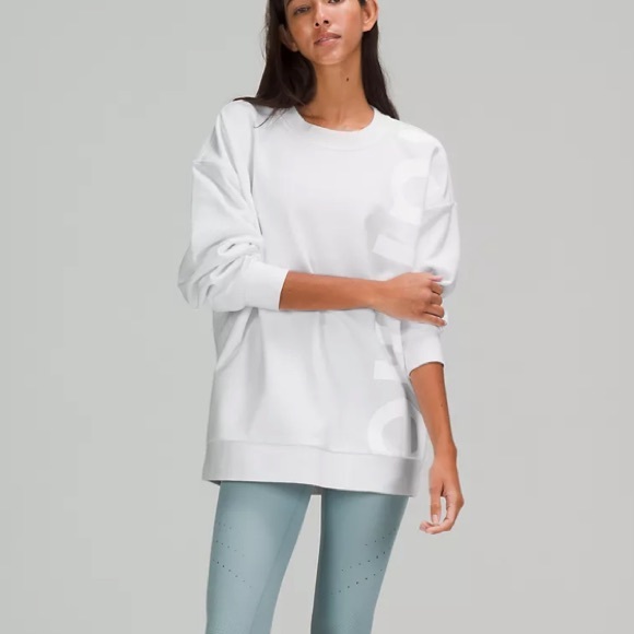 ❤️LULULEMON PERFECTLY OVERSIZED CREW* LOGO-WHITE❤️ - Picture 3 of 12